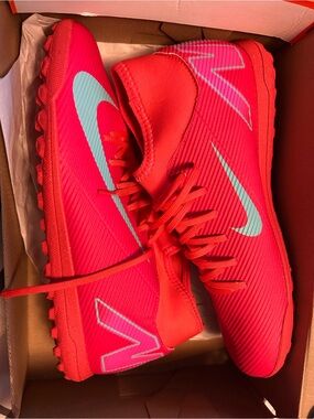 Nike Red Turf Soccer Shoes with Light Teal Swoosh